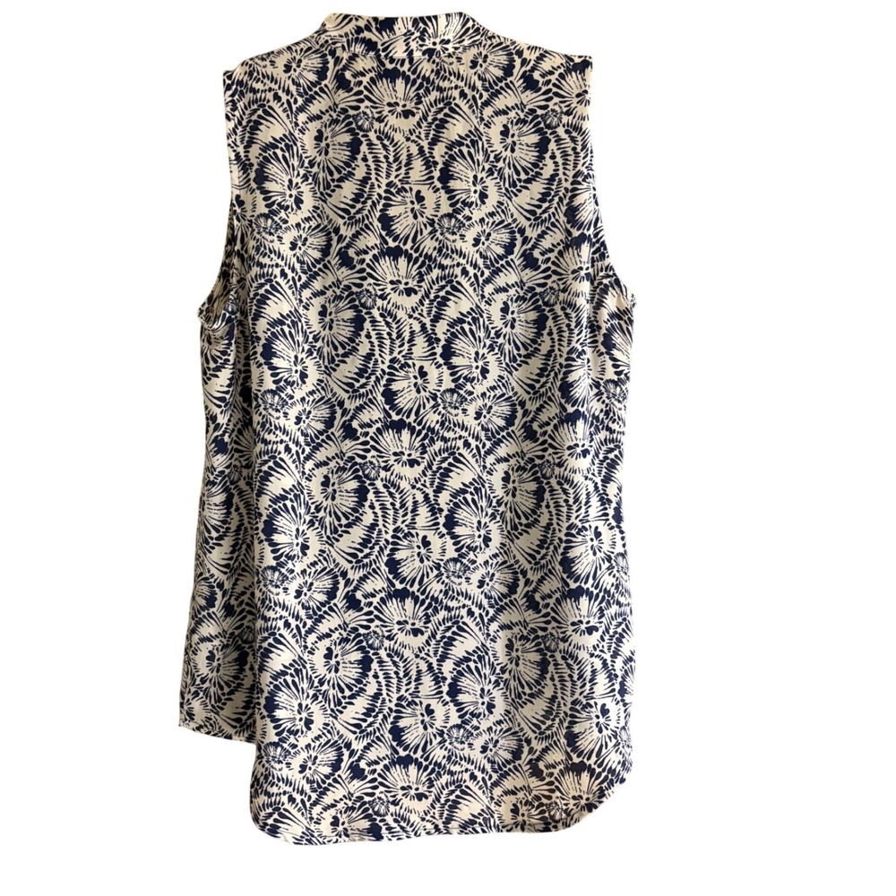 Cabi 5038 Women Blue White Abstract Shell Print Sleeveless Split Neck Blouse S - Picture 2 of 9